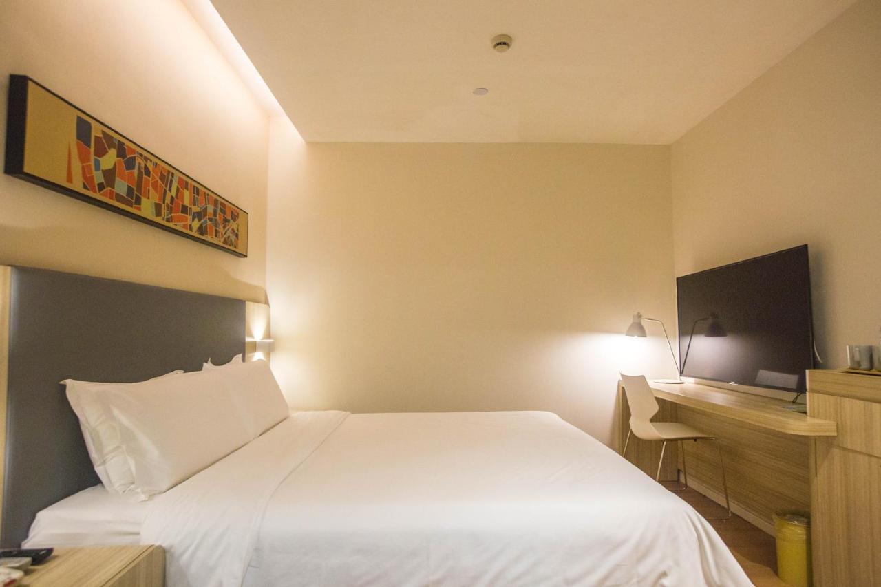 Hanting Premium Hotel Shanghai Plaza 66 エクステリア 写真